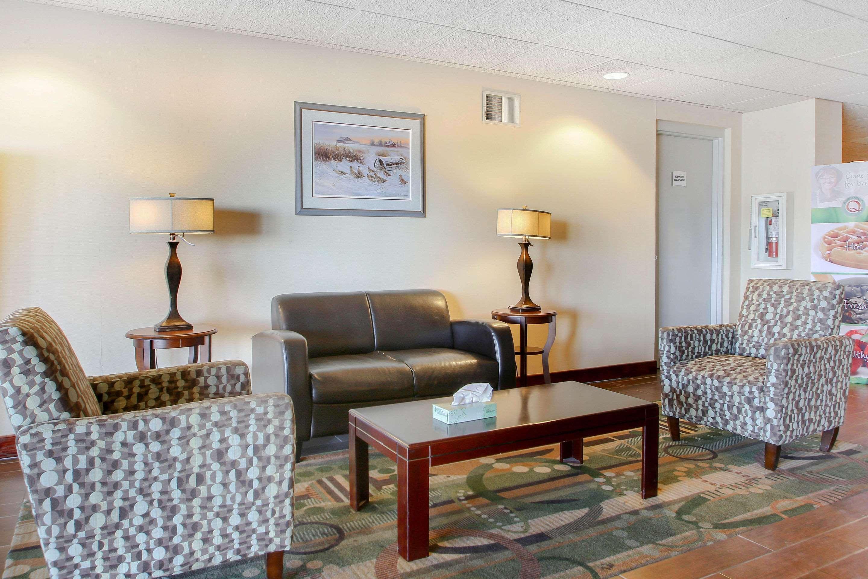 Comfort Inn & Suites Beaver Dam Esterno foto