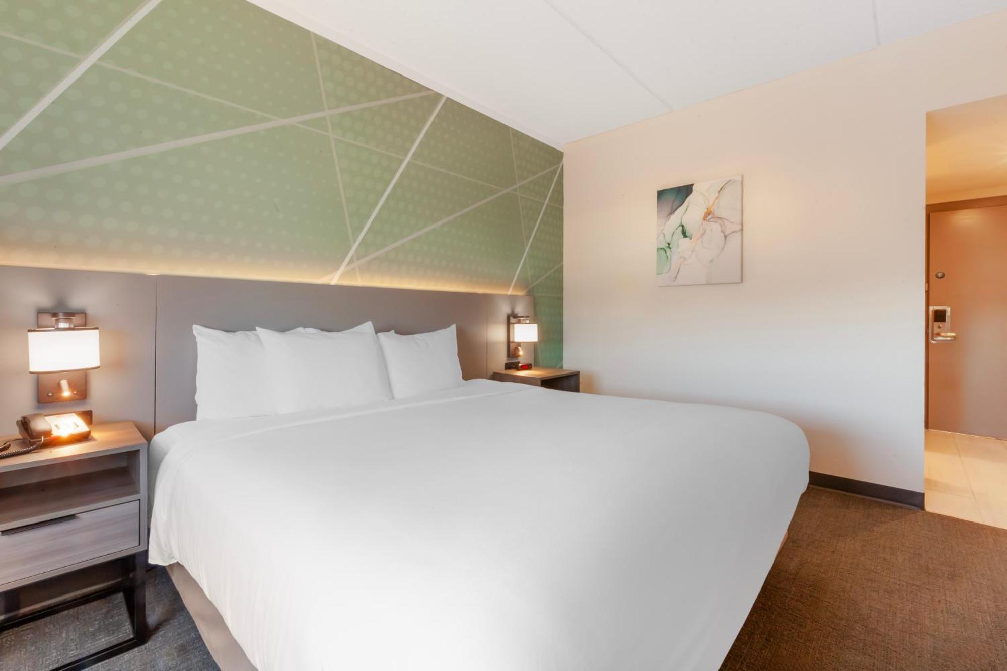 Comfort Inn & Suites Beaver Dam Esterno foto