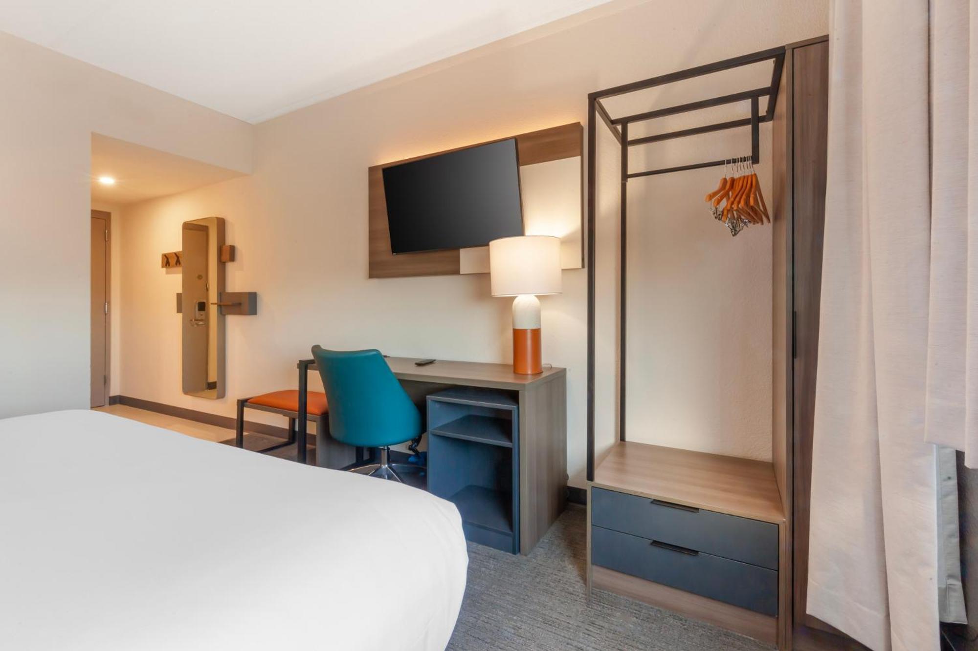 Comfort Inn & Suites Beaver Dam Esterno foto